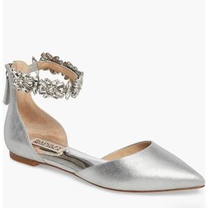 Badgley Mischka Morgen Silver Crystal Ankle Strap Pointed Toe Flats Size 8.5